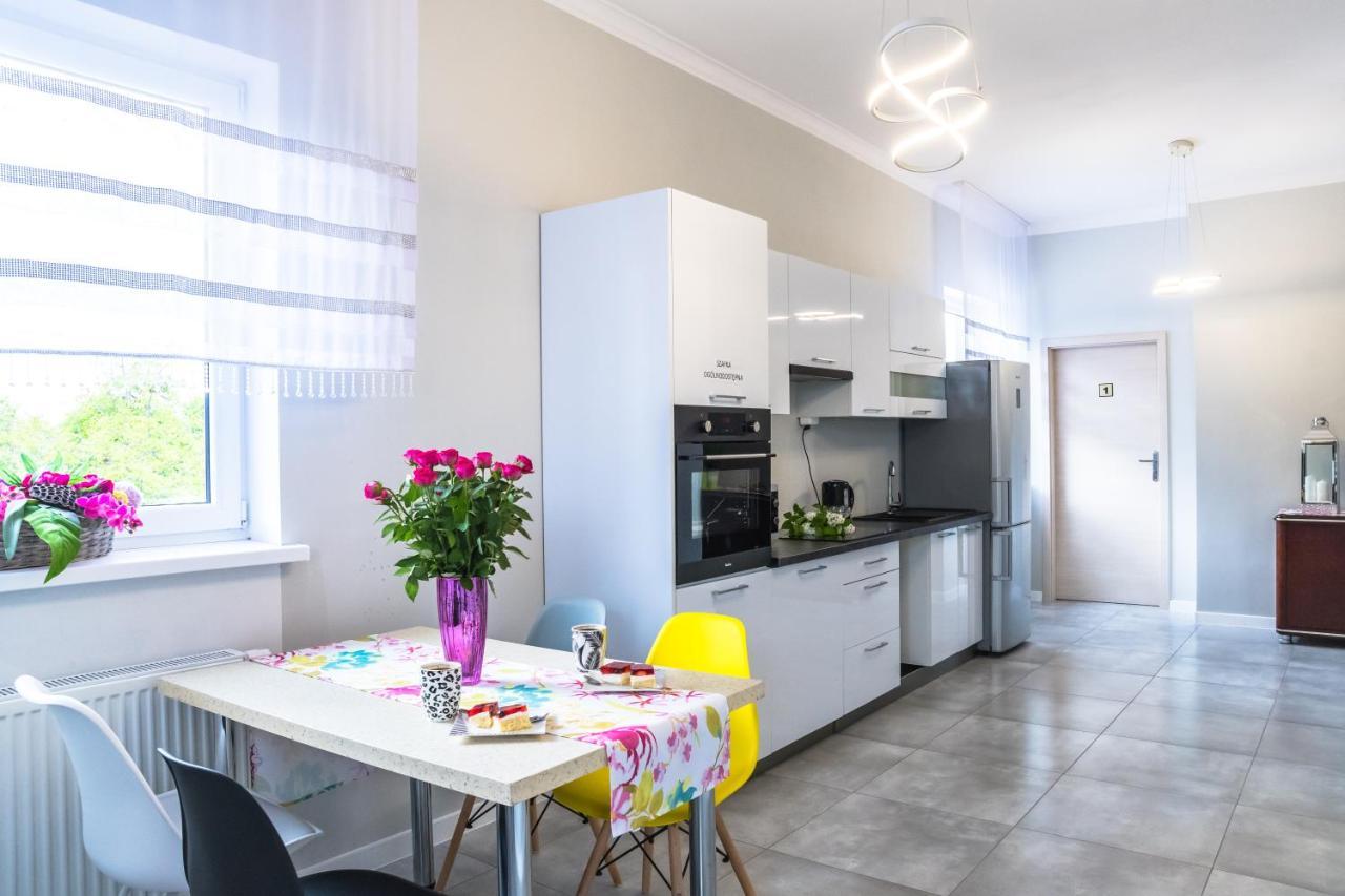 Pokoje Hotelowe Siedlczanka Siedlce Exterior foto